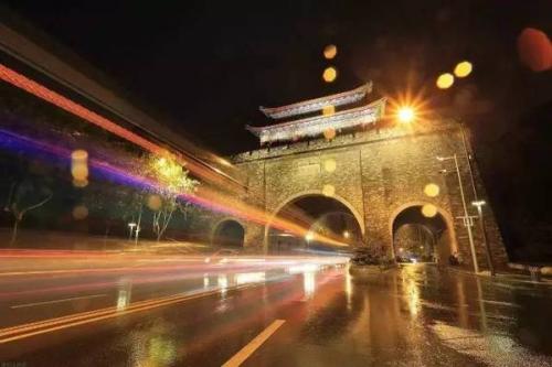 什么是亮化工程行业的技术特点